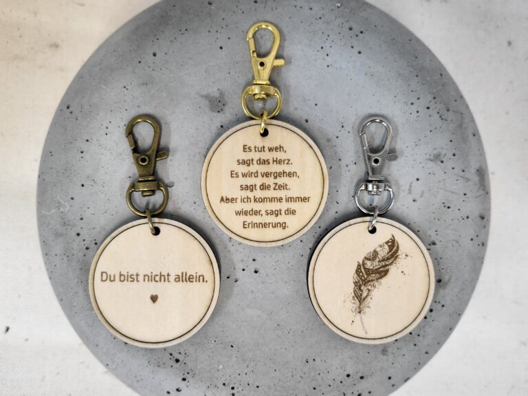 Personalisierte Holzanhänger, Schlüsselanhänger, Andenken, Trauergeschenk